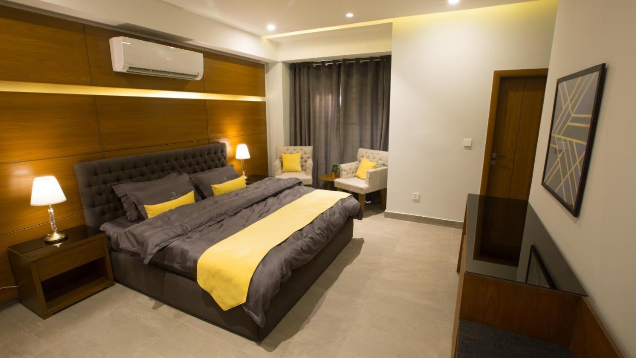 Space Luxury Rental Suites ラーワルピンディー エクステリア 写真