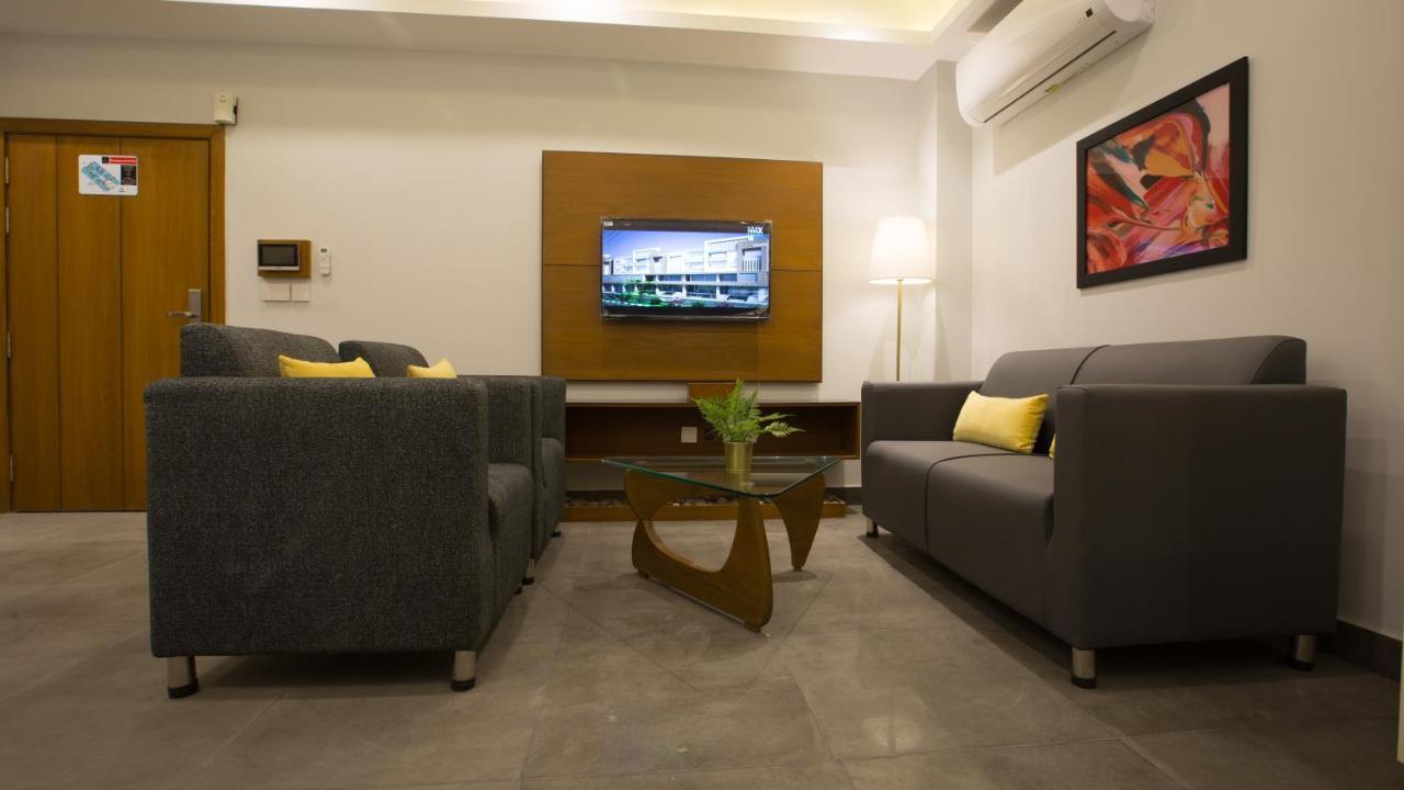 Space Luxury Rental Suites ラーワルピンディー エクステリア 写真