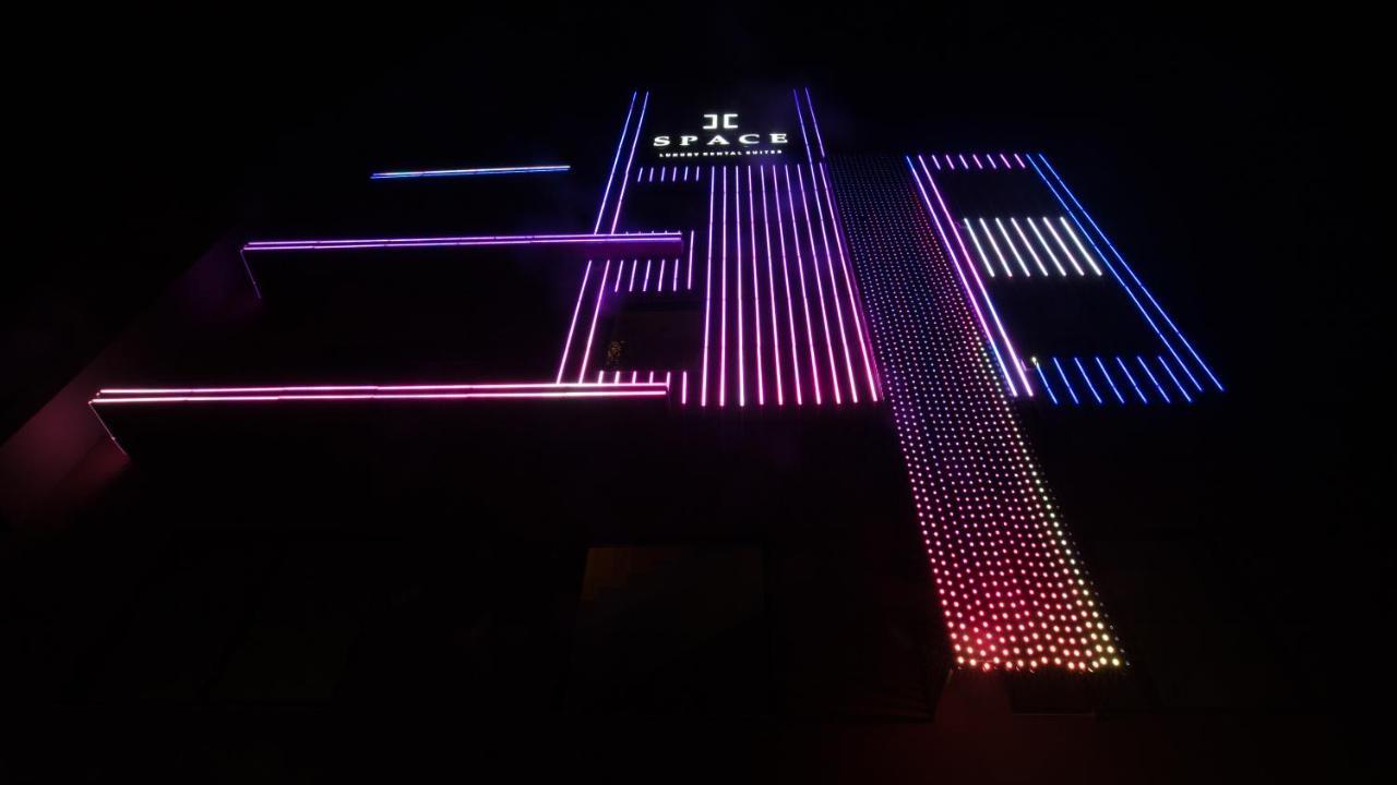 Space Luxury Rental Suites ラーワルピンディー エクステリア 写真
